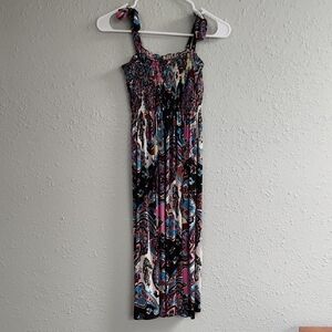 Vibrant Paisley Maxi Dress